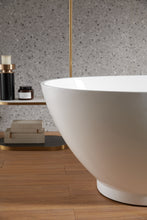 Load image into Gallery viewer, Louise SB-359MW Freestanding Bathtub